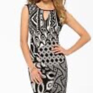Cache Knit Jacquard Tribal Print Sheath Dress Sz L front keyhole V back